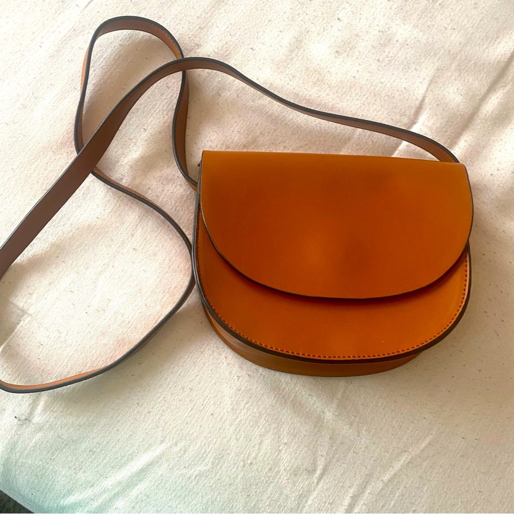 Kenneth Cole crossbody brown